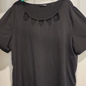 Bloomchic Soft Black Tee With Cut Outs Around The Neckline 2x